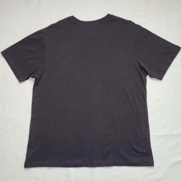 Disney Mickey Mouse Pocket T-shirt Embroidered Mickey Mouse Black Large - Picture 7 of 8